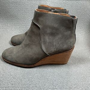 Lucky Brand Zanta Booties Womens Size 9.5N Gray Nubuck Leather‎ Wedge Heel